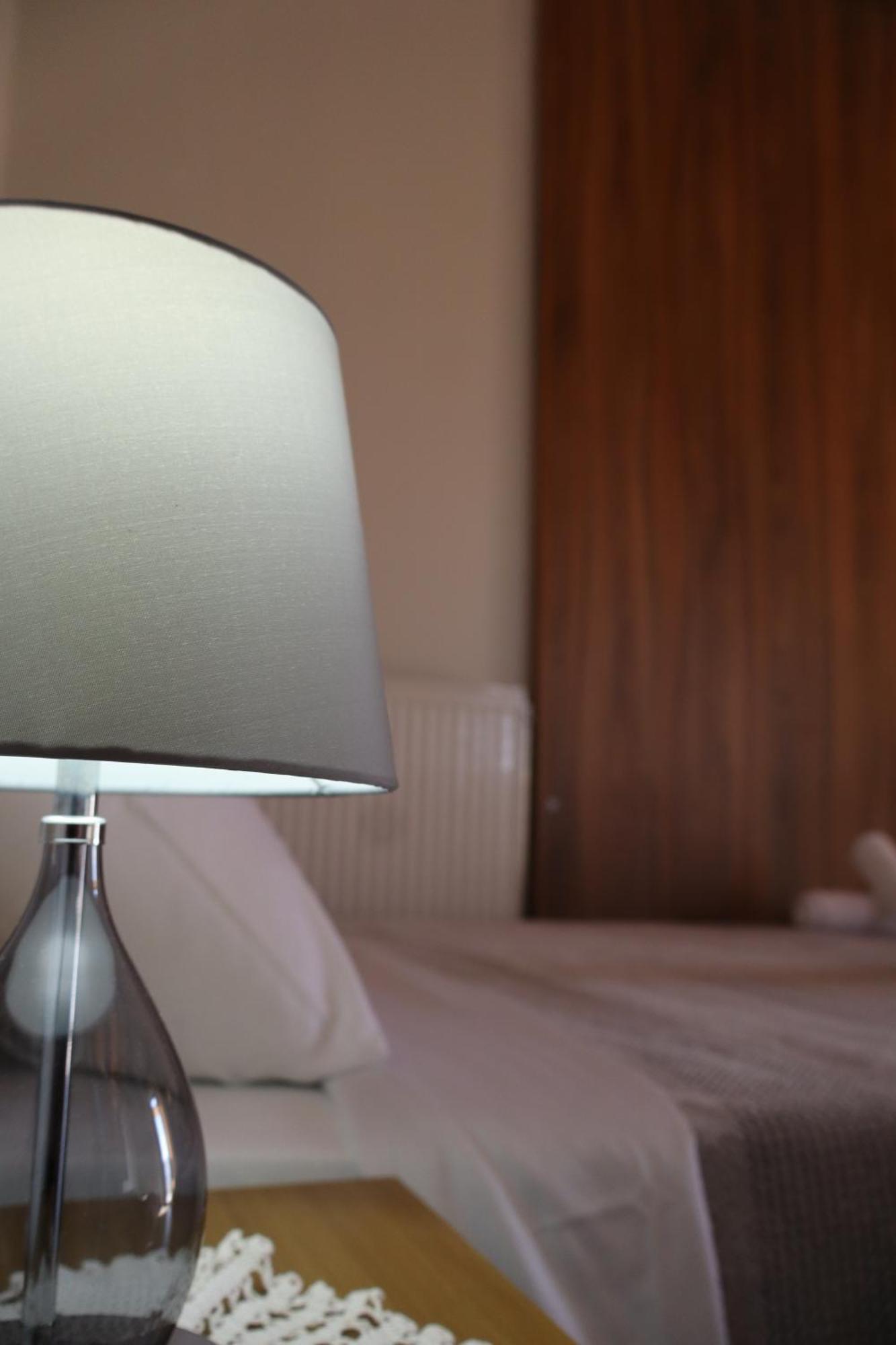 Bujtina Anlu Hotell Nepravishte Exteriör bild